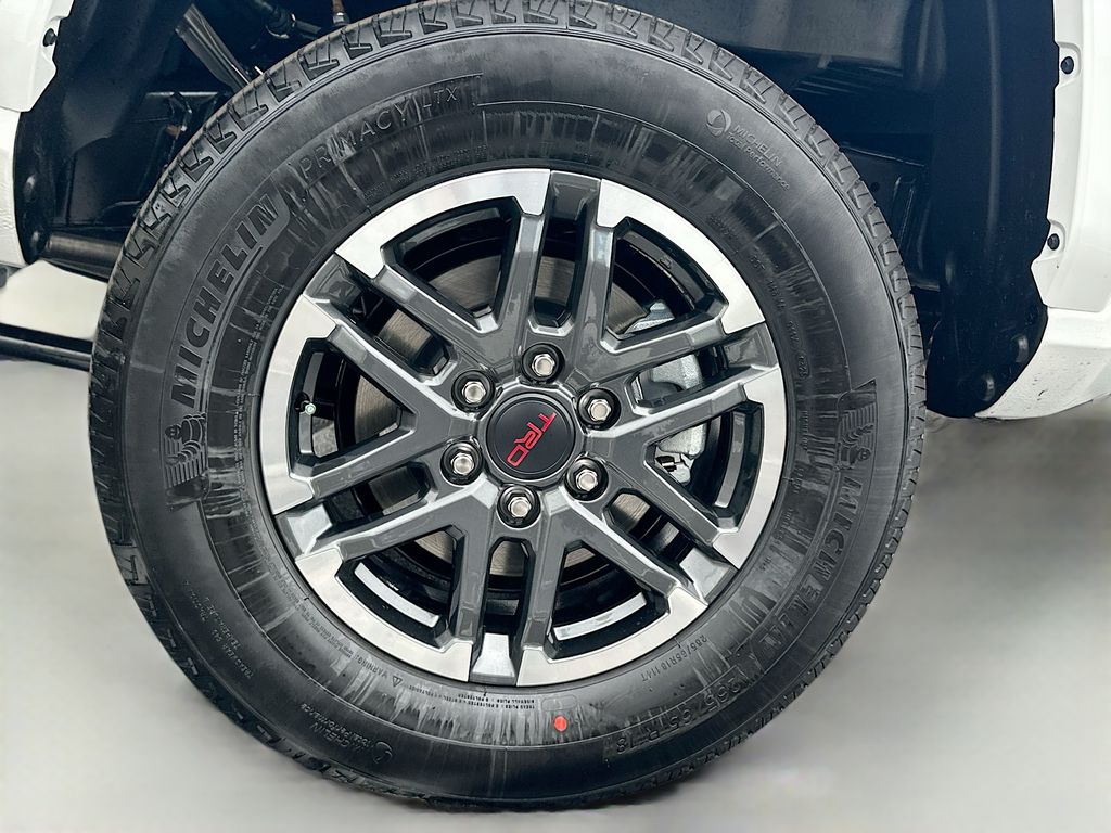 2025 Toyota Tacoma TRD Sport 23