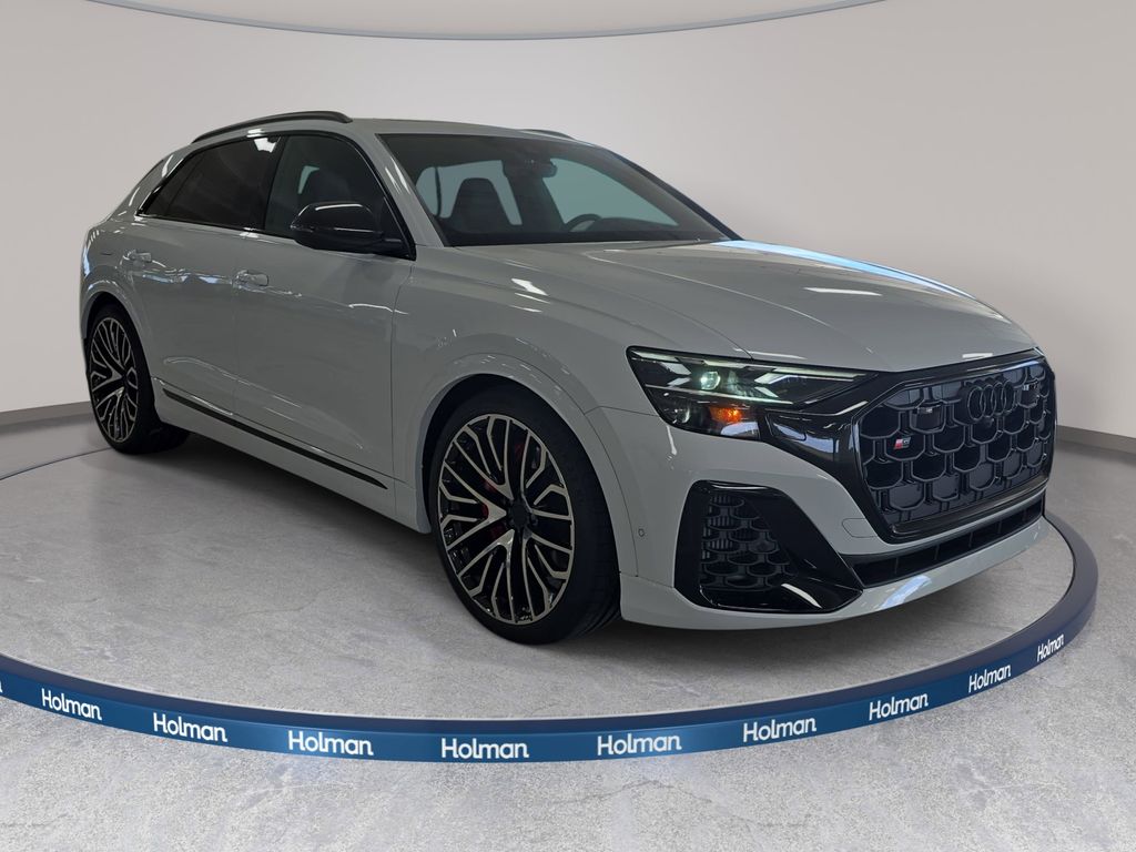 New 2026 White/off-white Audi 4.0T Prestige image 3