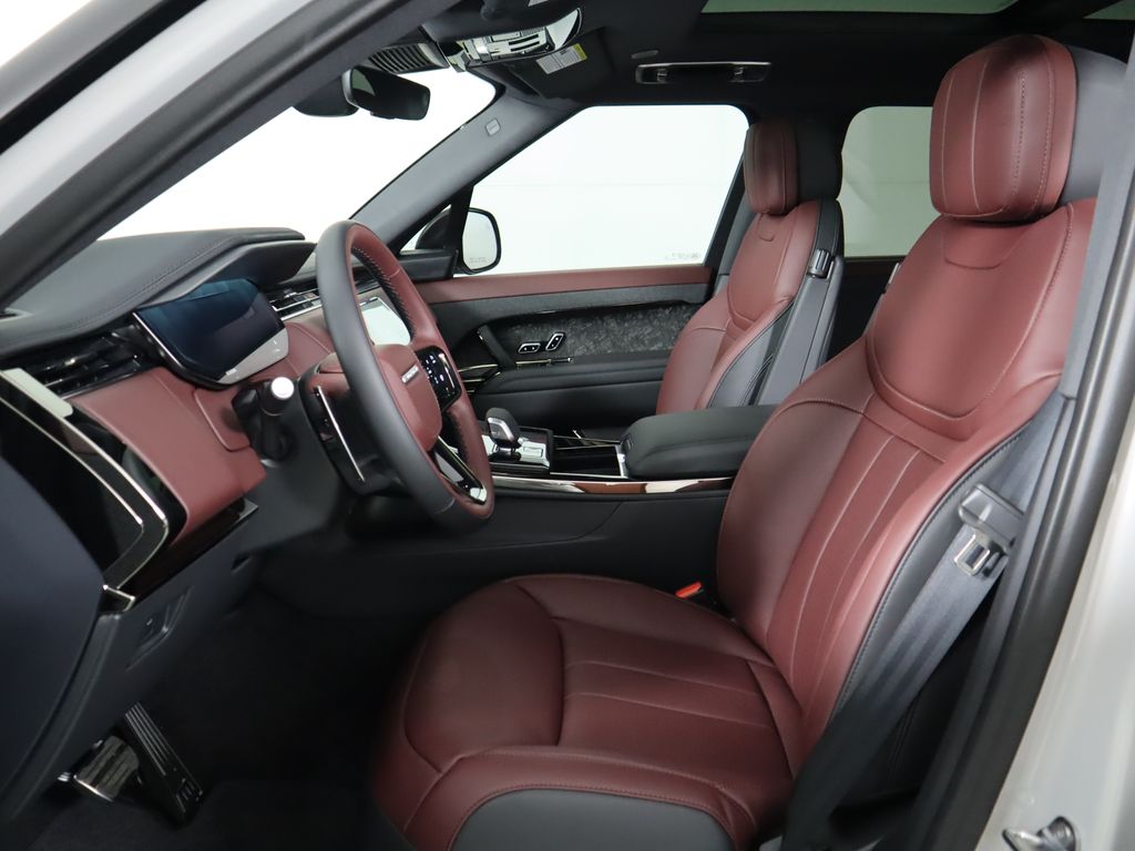Thumbnail: 2024 Land Rover Range Rover Sport - 20