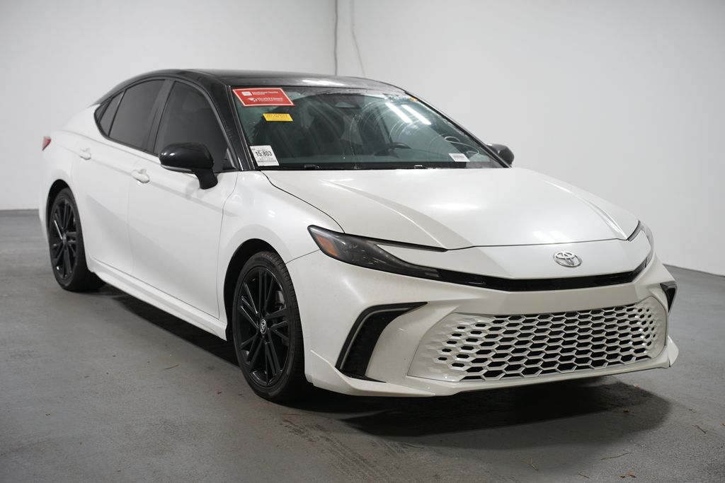 Thumbnail: 2025 Toyota Camry - 3