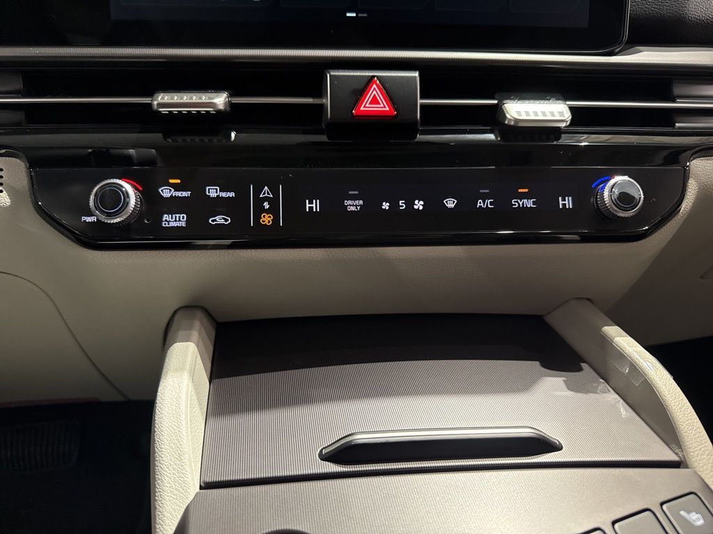 New 2026 Black Kia EX image 17