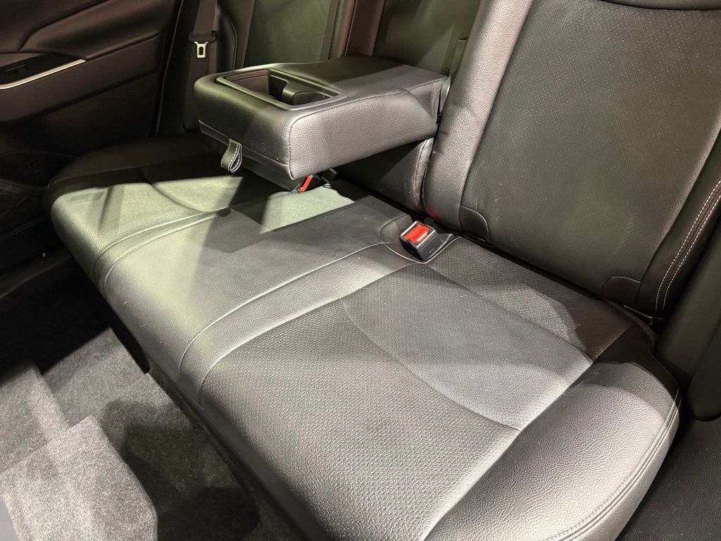 Thumbnail: 2020 Toyota RAV4 - 21
