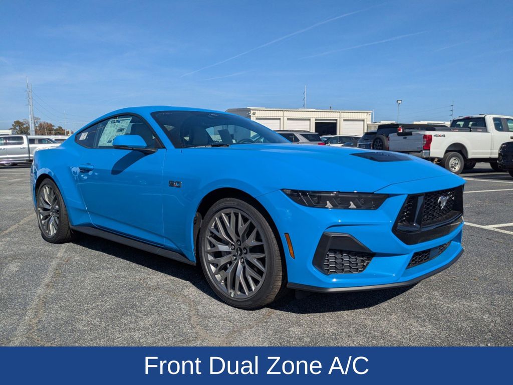 2025 Ford Mustang GT Premium Fastback