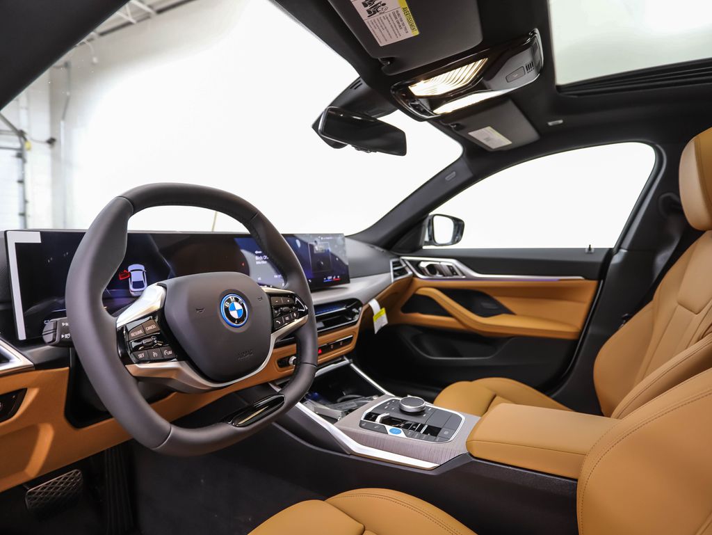 2025 BMW i4 xDrive40 10