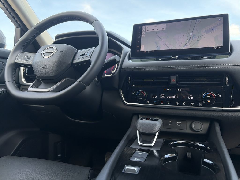 Used 2025 Nissan Rogue SUV