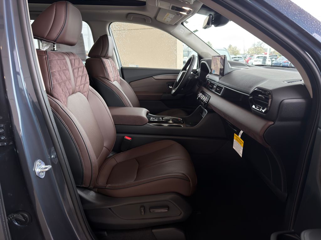 Thumbnail: 2026 Honda Pilot - 26