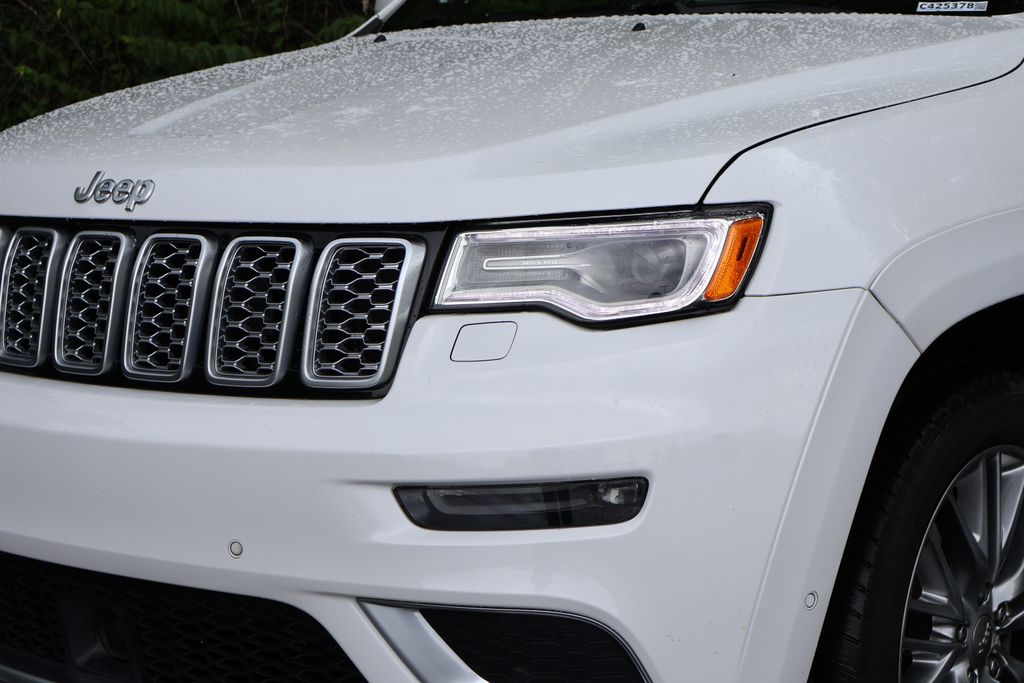 Thumbnail: 2018 Jeep Grand Cherokee - 3