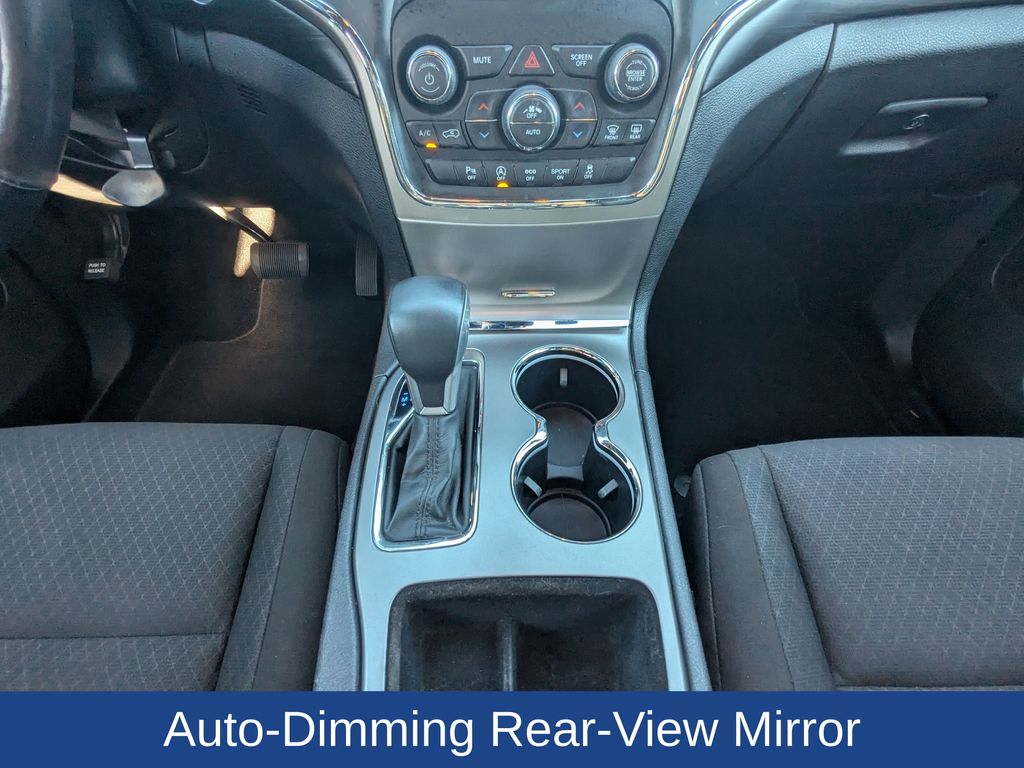 2020 Jeep Grand Cherokee Laredo E 4x2