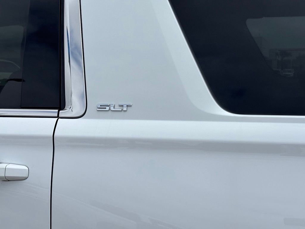 2019 GMC Yukon XL SLT White at Shottenkirk Kia Fort Bend
