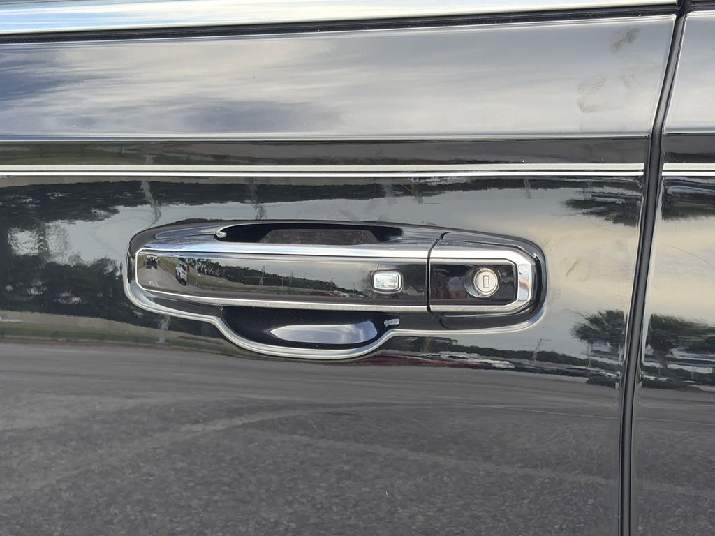 Used 2024 Chevrolet Tahoe SUV