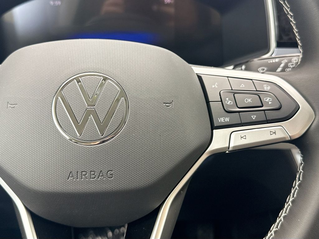 Thumbnail: 2026 Volkswagen Taos - 12