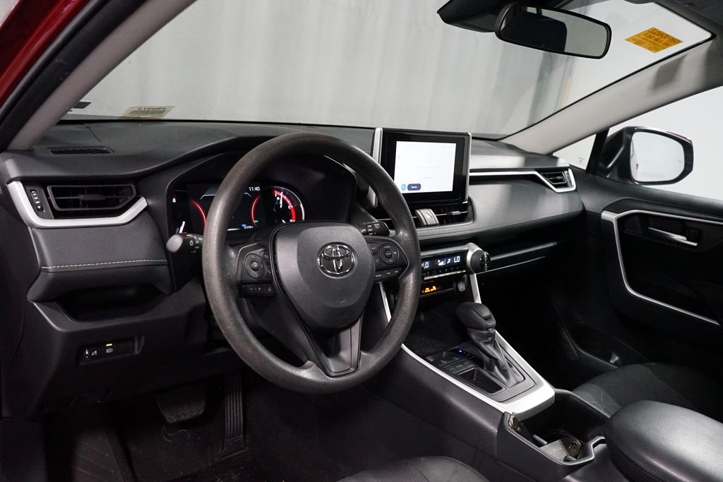 Thumbnail: 2025 Toyota RAV4 - 7
