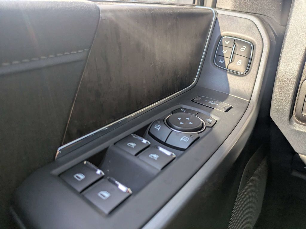 2026 Ford F-350 Super Duty LARIAT