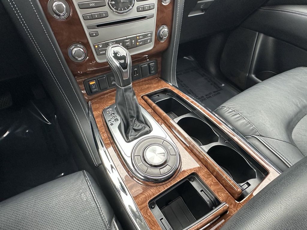 2019 INFINITI QX80 LUXE 32