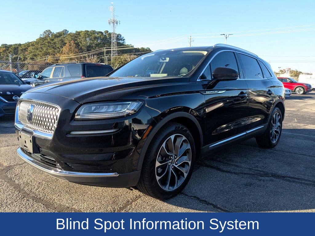 2021 Lincoln Nautilus Reserve