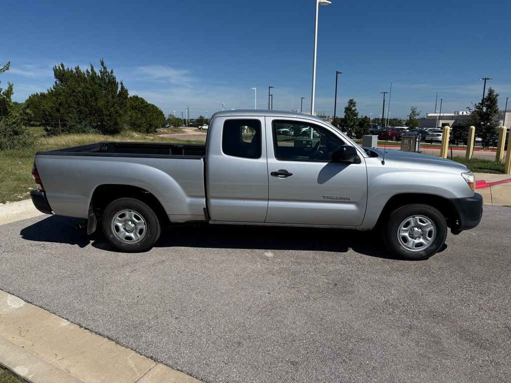Thumbnail: 2009 Toyota Tacoma - 4