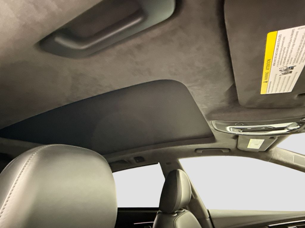 Thumbnail: 2020 Audi Q8 - 17