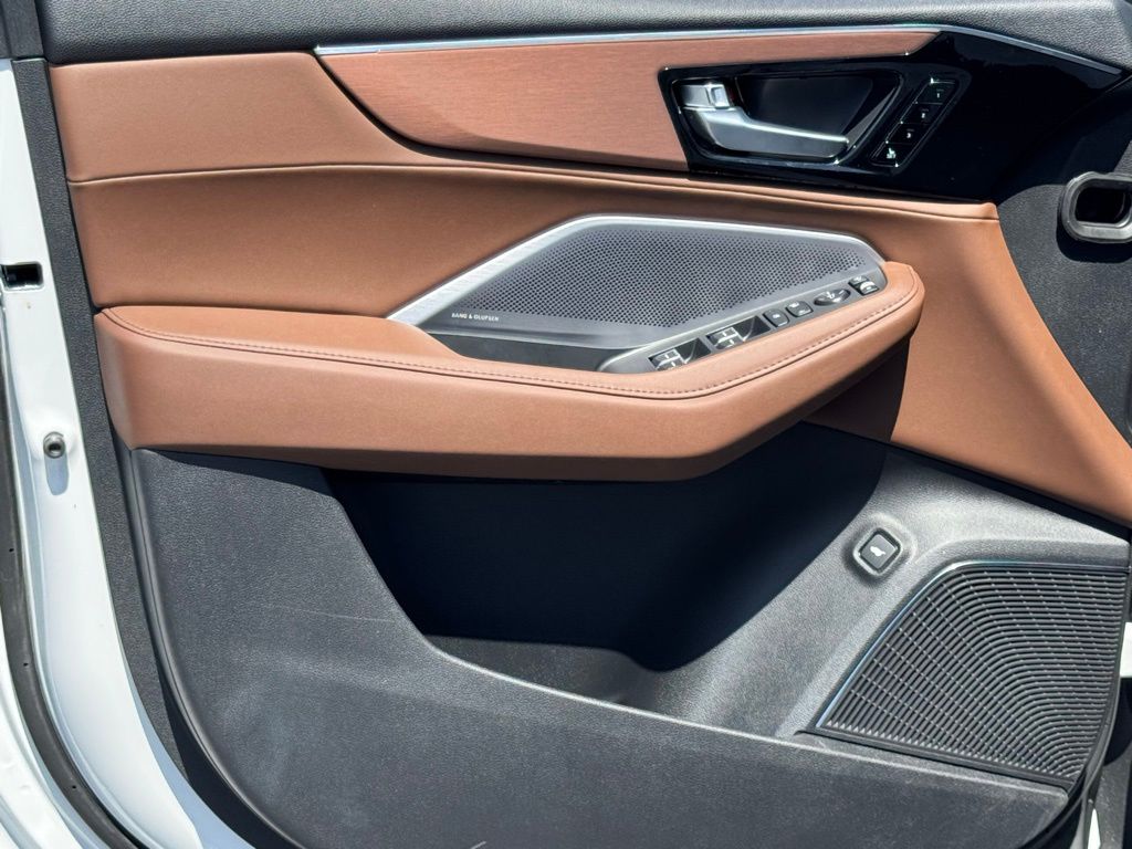 2025 Acura MDX Technology photo 16