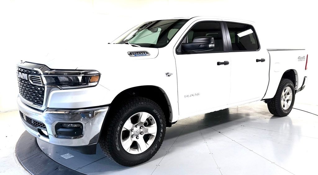 Used 2026 White Ram Big Horn/Lone Star image 8