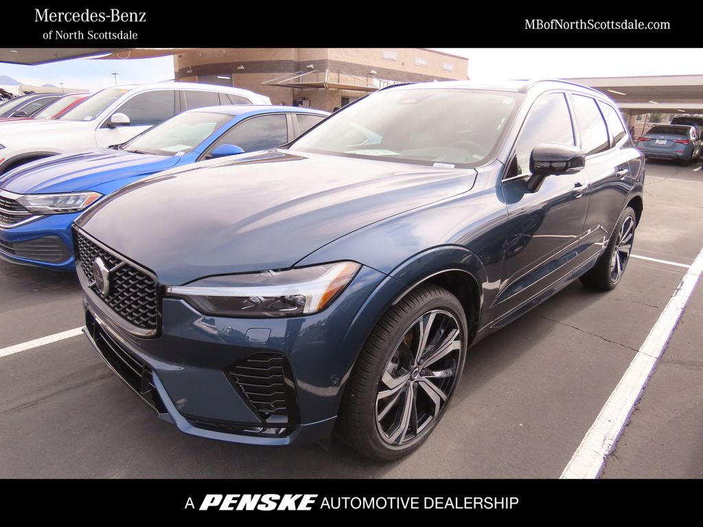 Thumbnail: 2023 Volvo XC60 - 1