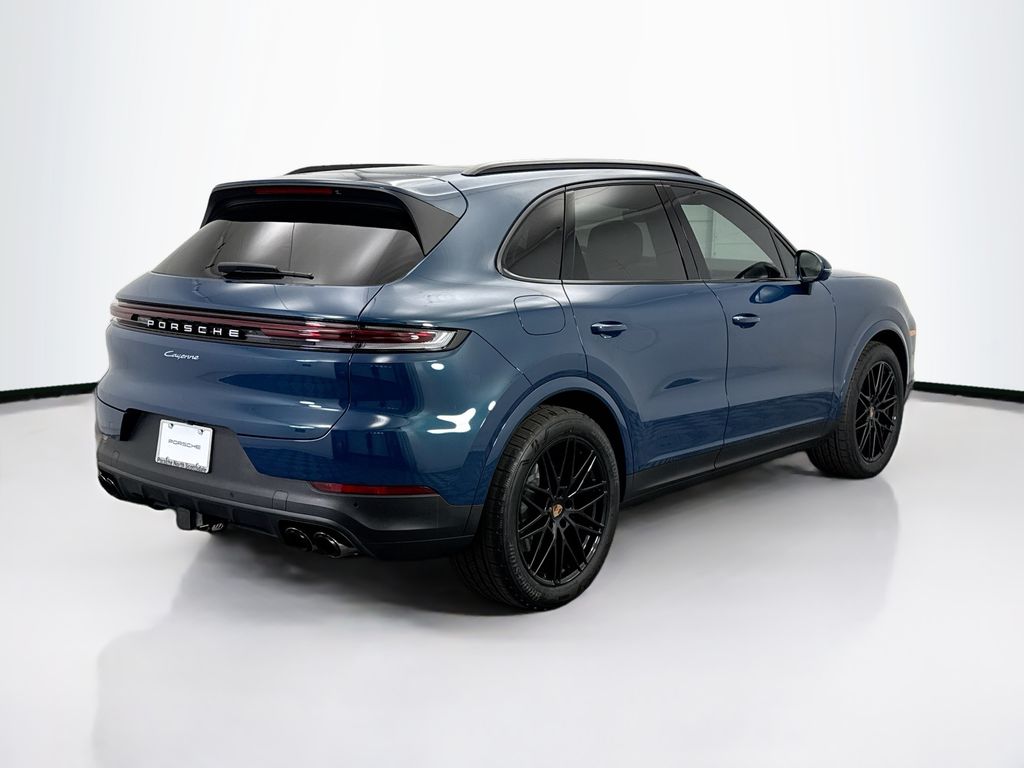 Thumbnail: 2026 Porsche Cayenne - 7