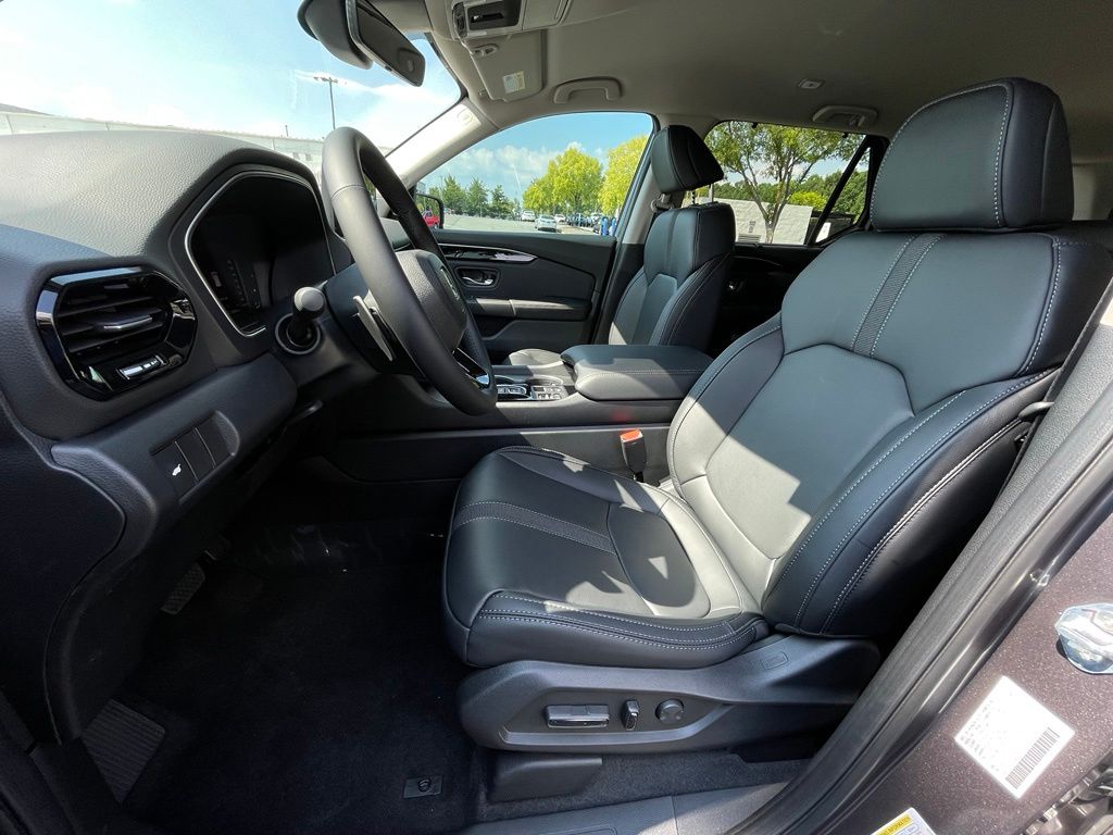 Thumbnail: 2026 Honda Pilot - 26