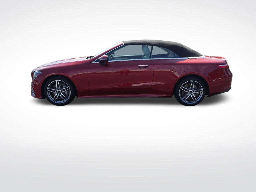 Thumbnail: 2018 Mercedes-Benz E-Class - 2