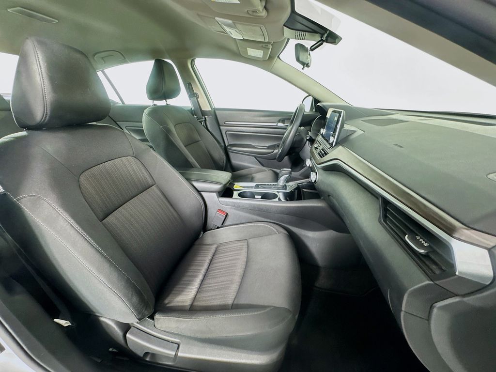 Used Car 2024 Nissan Altima  2.5 Sv For Sale Under $20,000 In Austin, Texas
