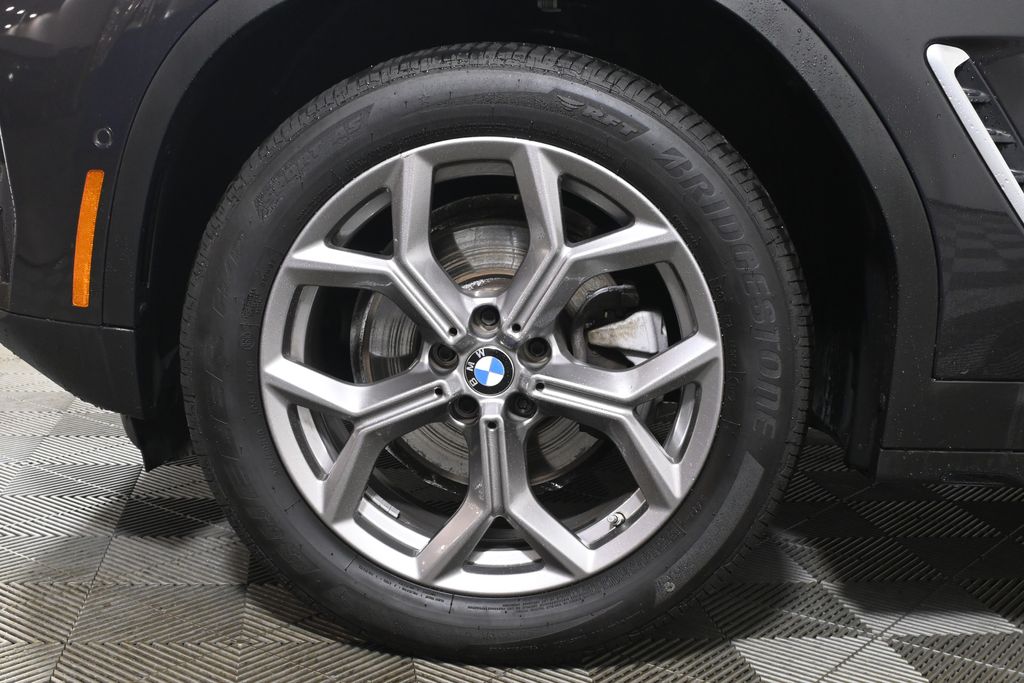 Thumbnail: 2024 BMW X3 - 12