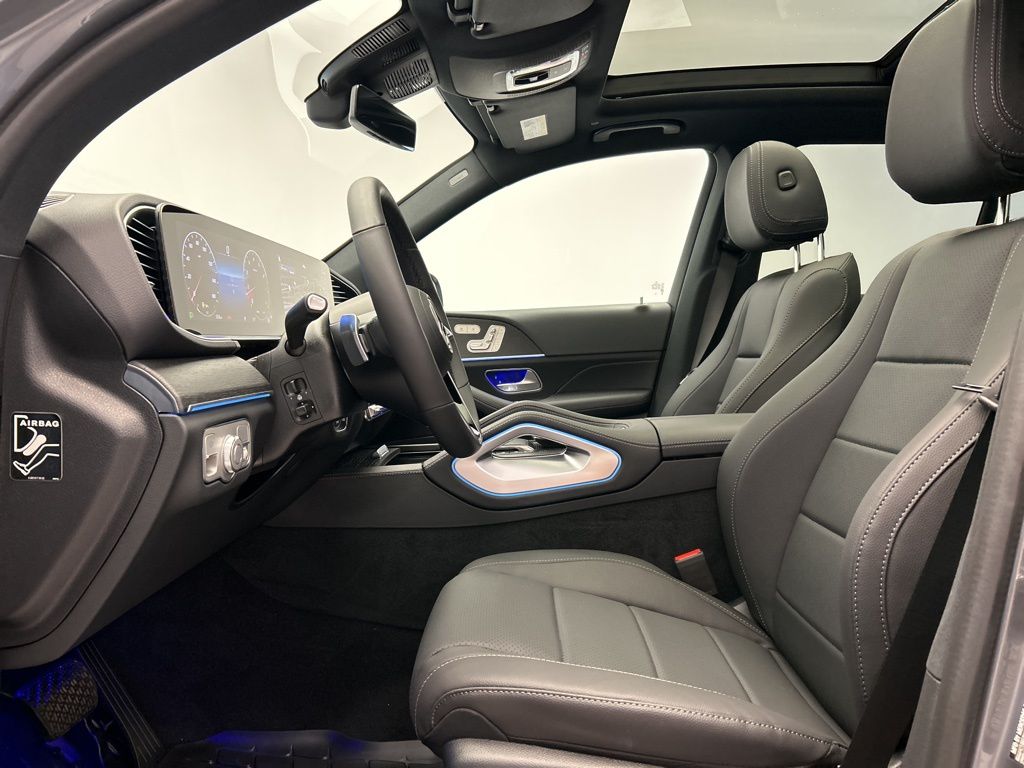 Thumbnail: 2025 Mercedes-Benz GLE - 12