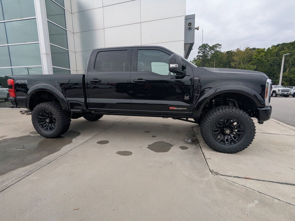 2025 Ford F-250 Super Duty Black Widow