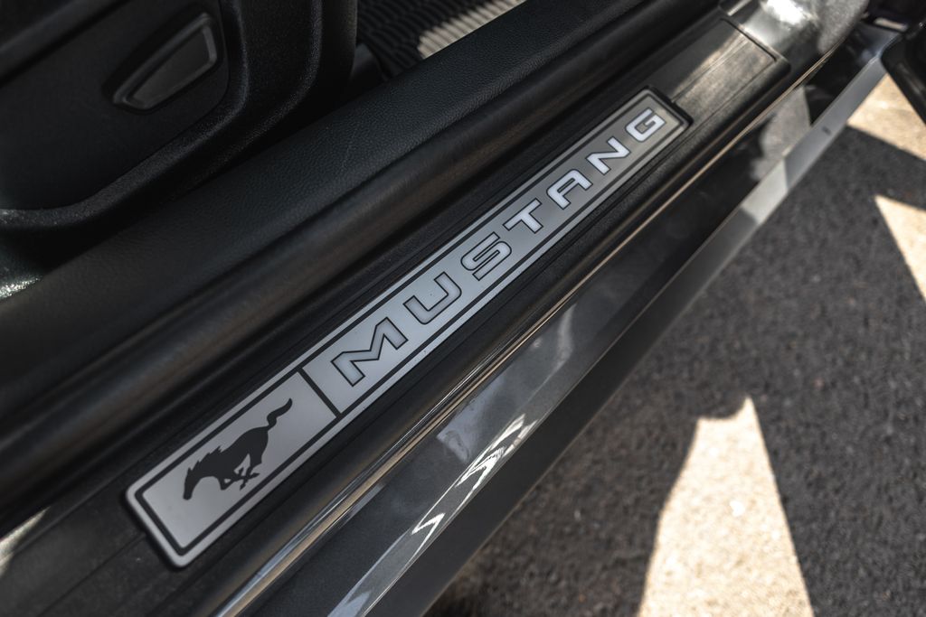 2023 Ford Mustang GT Premium thumbnail 28