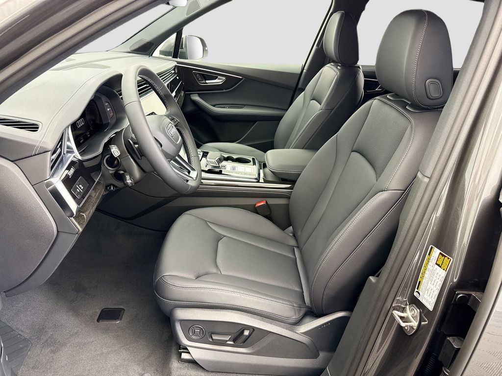 Thumbnail: 2026 Audi Q7 - 18