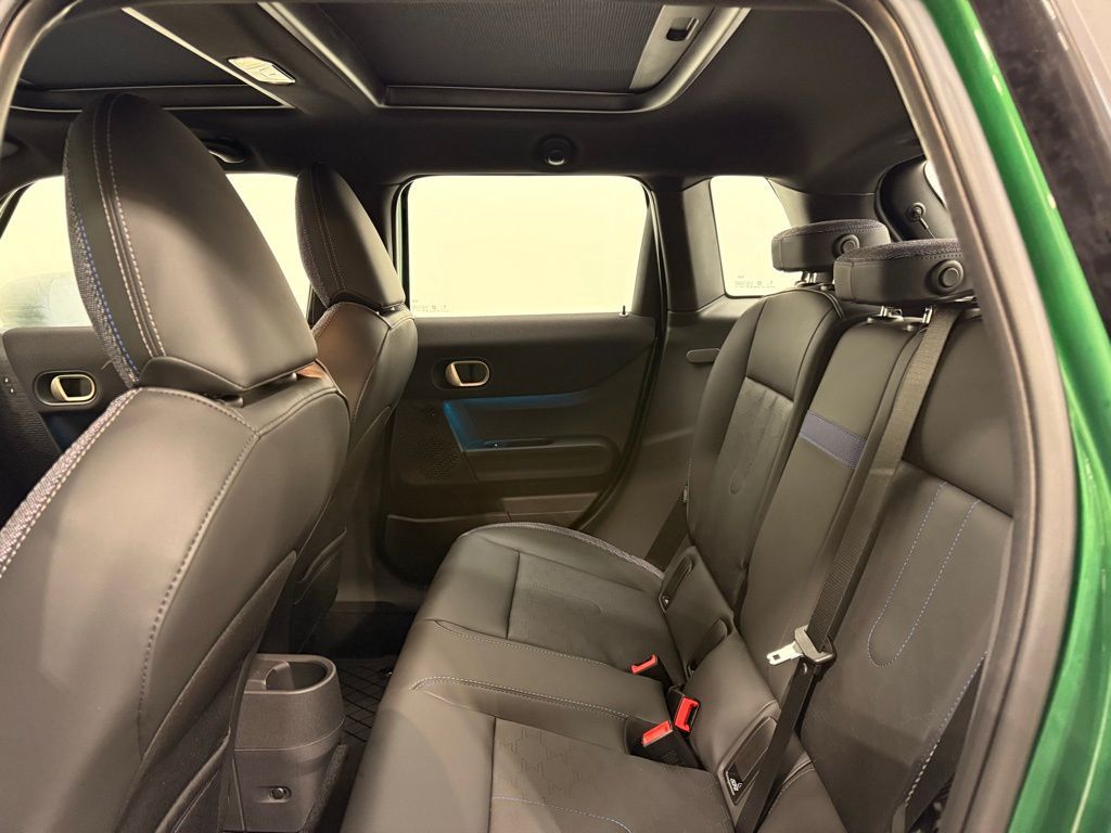 Thumbnail: 2026 MINI Cooper - 21