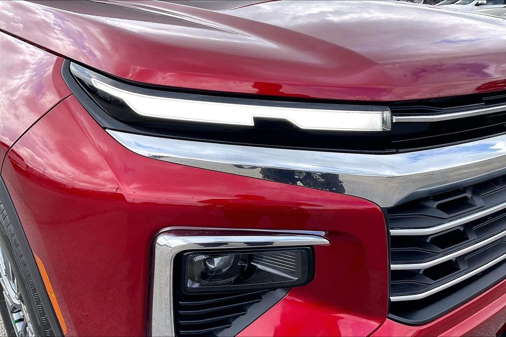 Used 2024 Chevrolet Traverse LT 4D Sport Utility