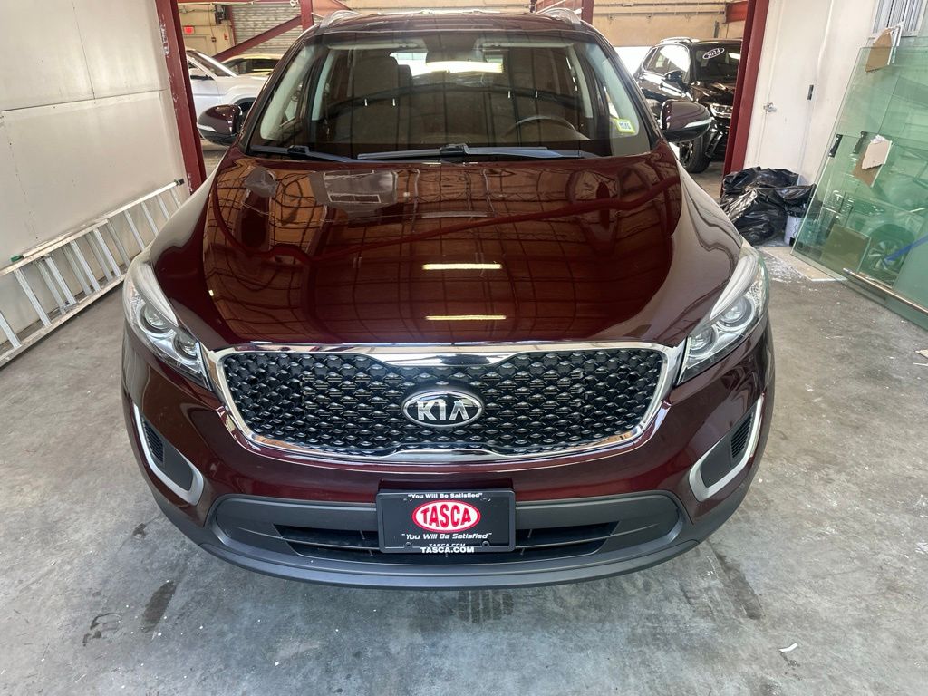 Used 2017 Purple Kia LX image 6
