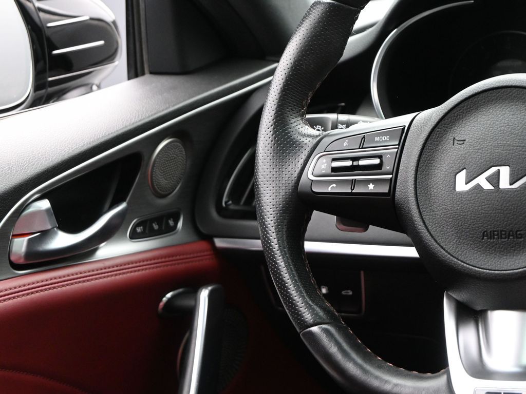 2023 Kia Stinger GT2