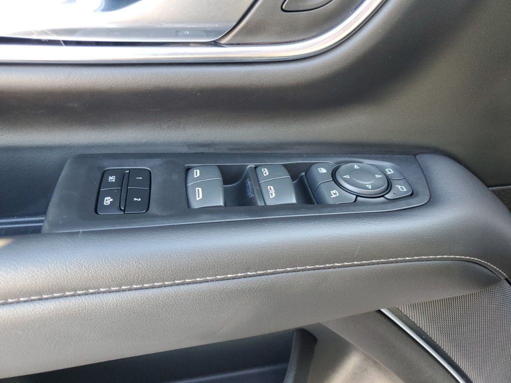 Used Car 2023 Chevrolet Suburban  Z71 For Sale Under $70,000 In Austin, Texas