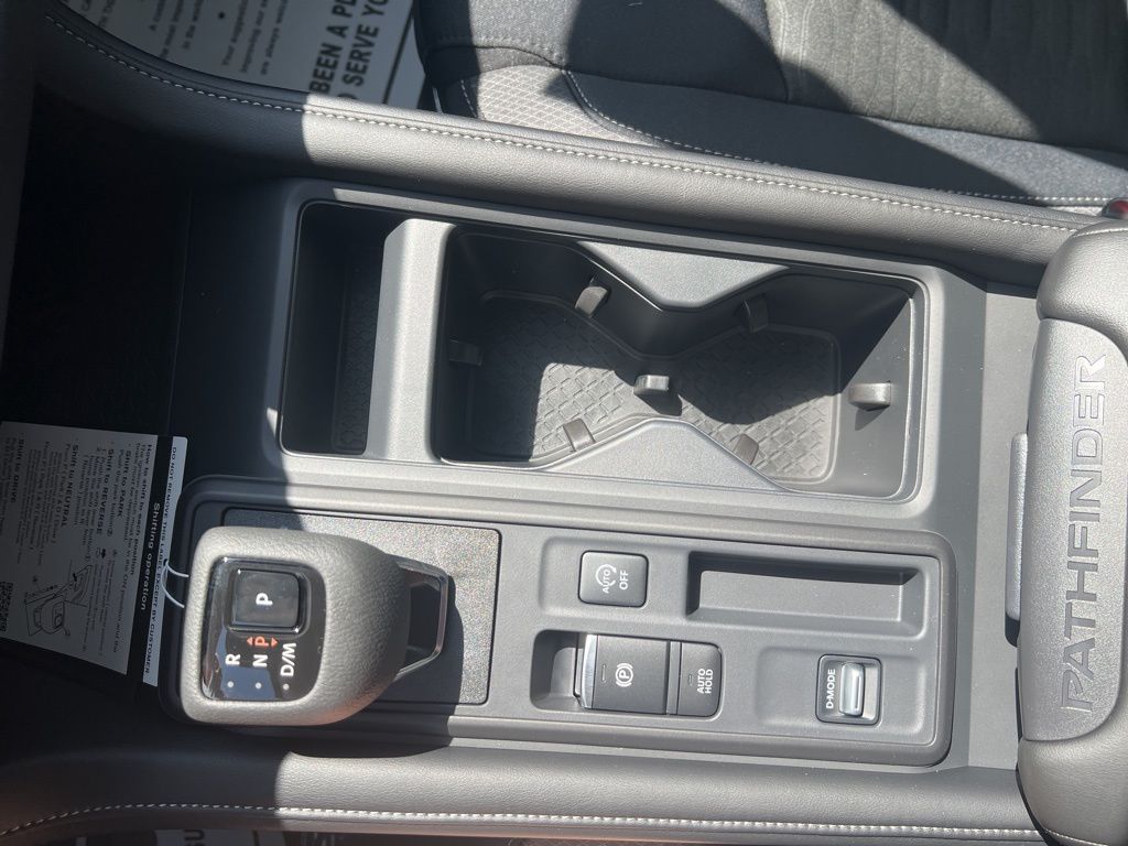 2025 Glacier White Nissan Pathfinder S FWD SUV