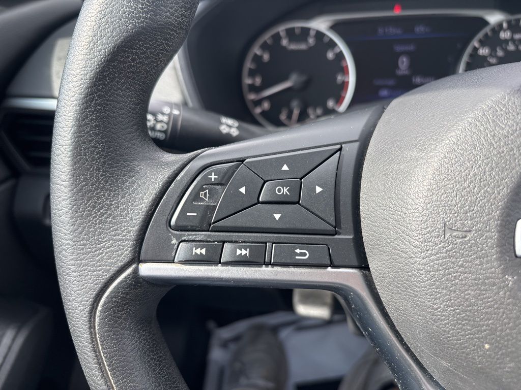 Used 2020 Nissan Altima Sedan
