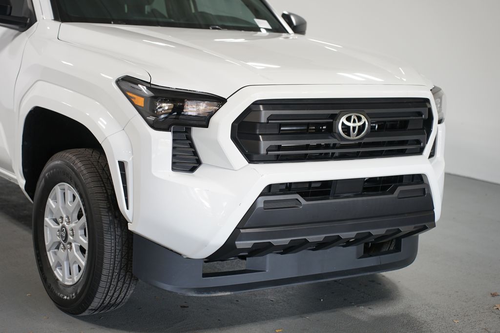 Thumbnail: 2024 Toyota Tacoma - 4
