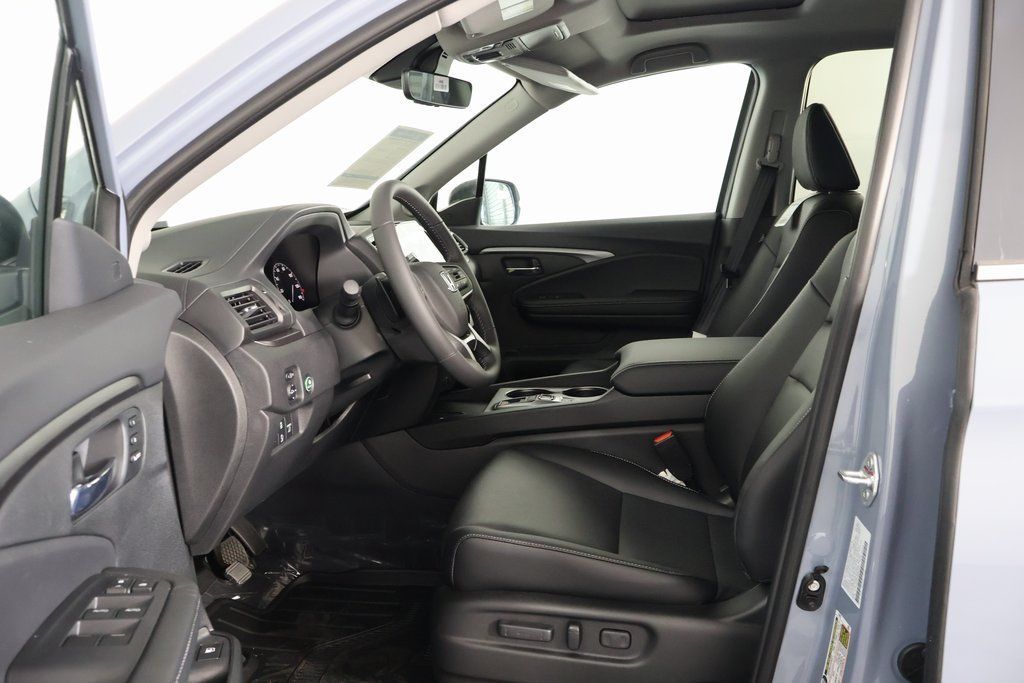 Thumbnail: 2026 Honda Ridgeline - 5