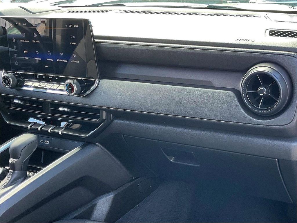 2024 Chevrolet Colorado — photo 13