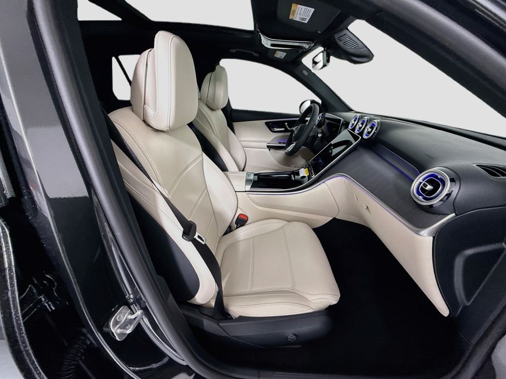 New 2027  Mercedes-Benz GLC 300 image 21