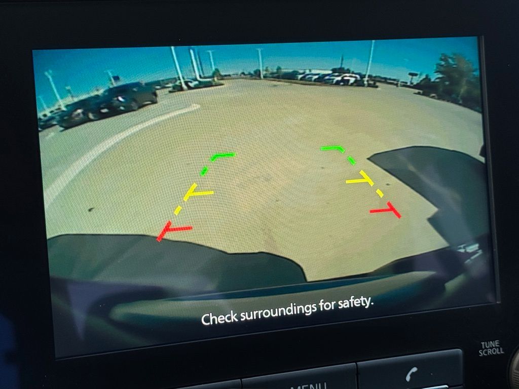 2023 Nissan Frontier SV - 6