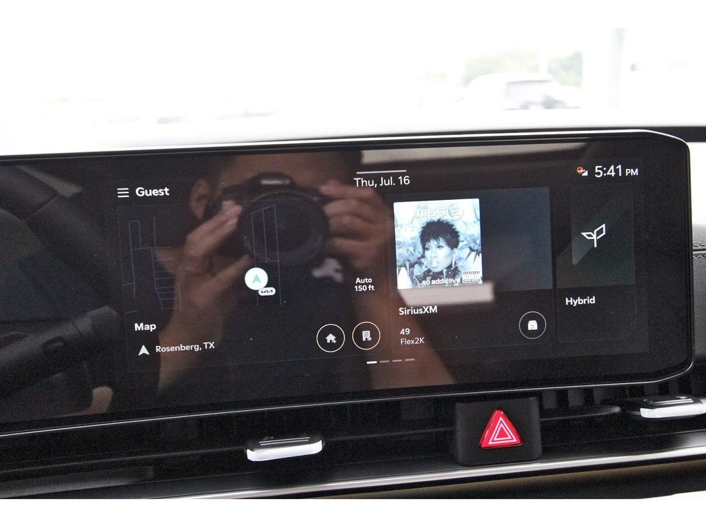 New 2026 Kia Carnival MPV Hybrid Van