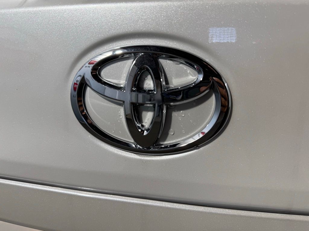 Thumbnail: 2026 Toyota Corolla Cross - 20