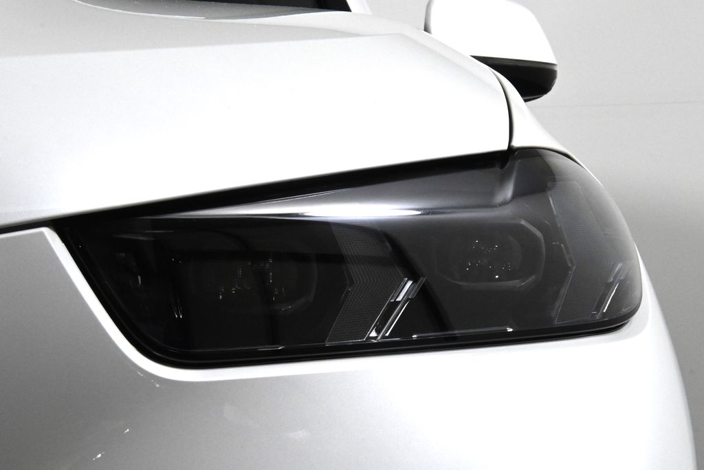 Thumbnail: 2026 BMW X5 - 11