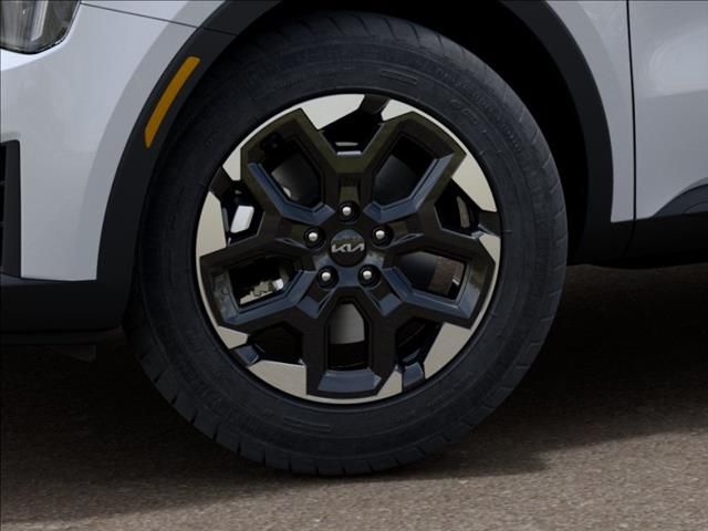 2026 Kia Sorento S - 8