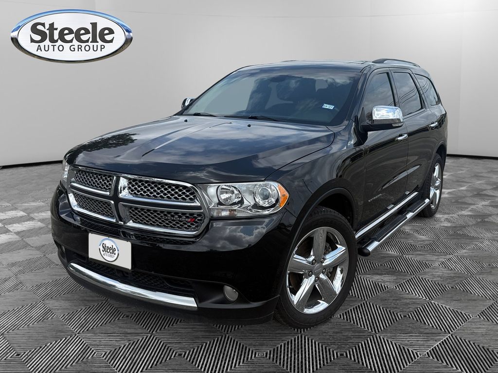 Brilliant Black Crystal Pearlcoat 2013 Dodge Durango SUV / Crossover Rear-Wheel Drive 6-Speed Automatic